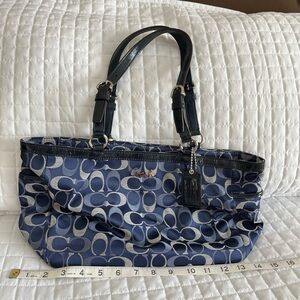 Coach Gallery Signature East/West Blue & Silver Optic C Bag